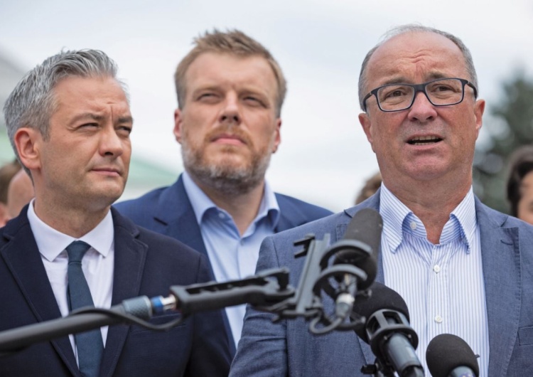 "Nie ma co się cieszyć, że Schetyna położył koalicję z SLD. Lewica do Sejmu wejdzie z gorszym obliczem"