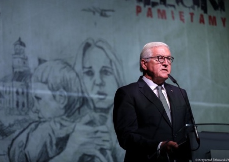 Wieluń. Prezydent Steinmeier po polsku: "Chylę czoła przed polskimi ofiarami niemieckiej tyranii..."