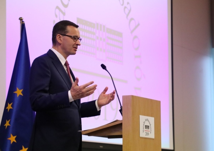 Premier do ambasadorów: "To wasze zadanie, by prawda o Polsce była usłyszana"