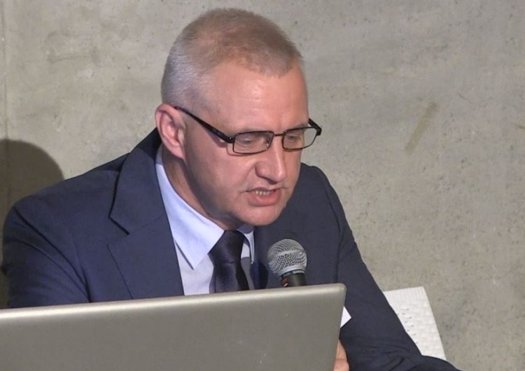 To koniec fundacji "Nie lękajcie się". Przyczyną nadużycia finansowe byłego prezesa