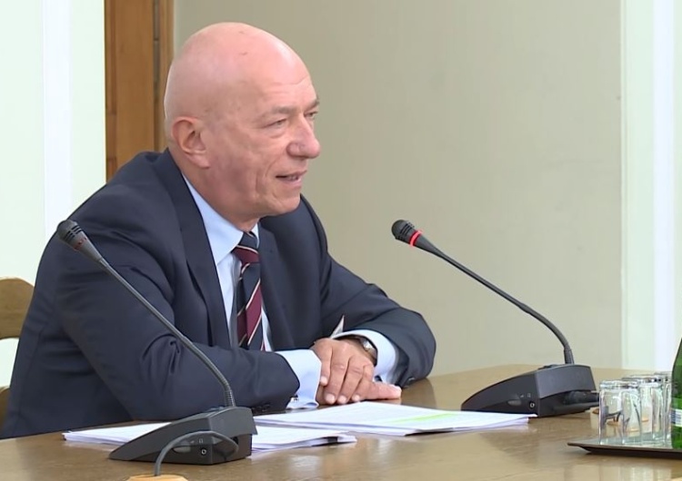 Śpiewak: Sąd odmówił rejestracji obrazu i dźwięku na procesie wytoczonym przez Ćwiąkalskich ws. reprywat.