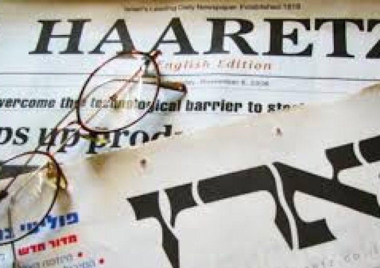 wikimedia commons / Haaretz Haaretz w obronie dyrektora Stoli. Wyszkowski: Polacy nie narzucają Izraelczykom dyrektora Yad Vashem!