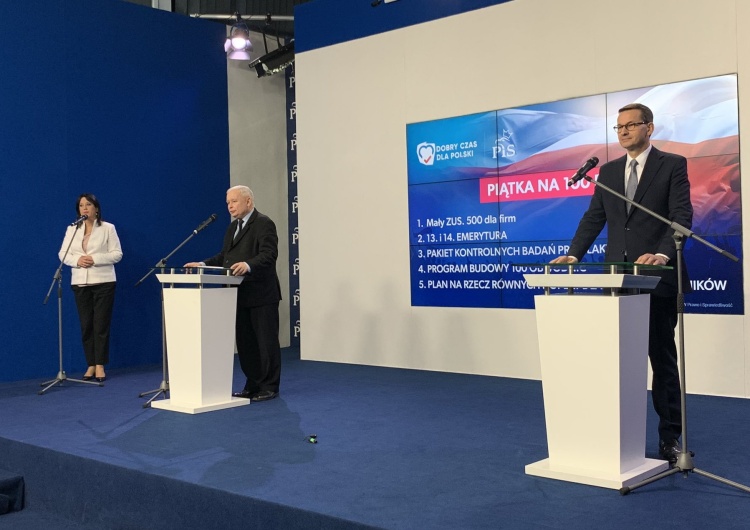  [video] J. Kaczyński i premier Morawiecki przedstawili #PiątkęNa100Dni: Mały ZUS, 13 i 14. emerytura...