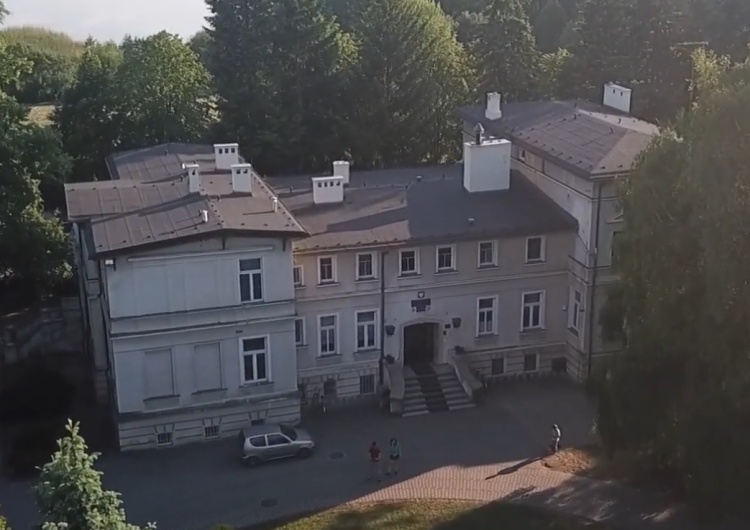 Ks. Wachowiak dla Tysol.pl: Szkoła Urszulanek padła ofiarą braku sympatii Jaśkowiaka do katolicyzmu?