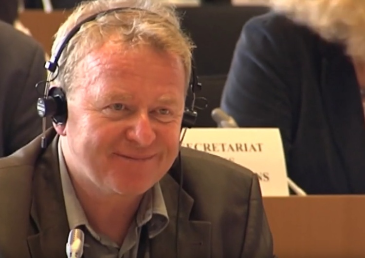 Janusz Wojciechowski przed PE: Nie może być dłużej mniejszych dopłat dla rolników z tzw. nowej UE