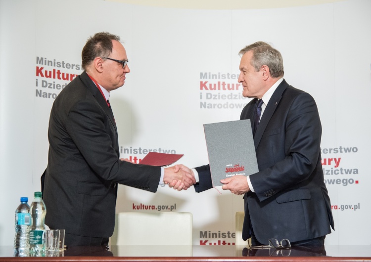 Pierwsze takie podwyżki dla muzealników. Solidarność podpisała porozumienie z ministrem Glińskim