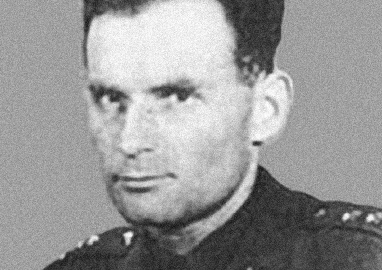 W poniedziałek list gończy za Stefanem Michnikiem