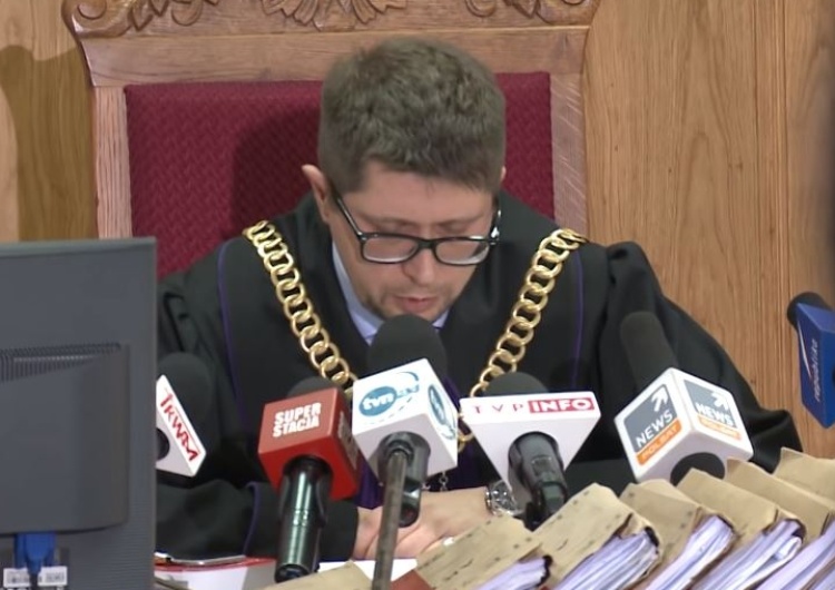 "To sprzeciw wobec niszczenia wymiaru sprawiedliwości". Sędzia Łączewski zrzekł się urzędu