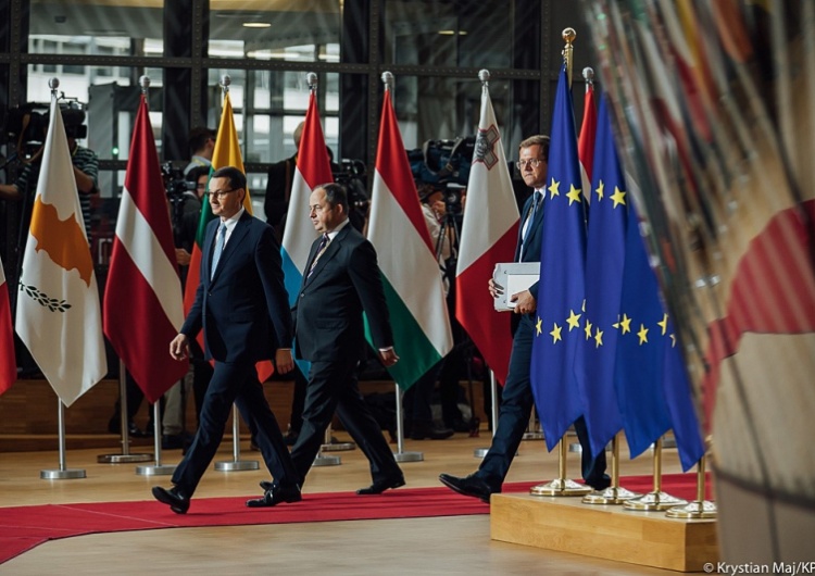 Morawiecki w Brukseli: W UE luka w VAT wynosi mniej więcej wysokość rocznego budżetu UE