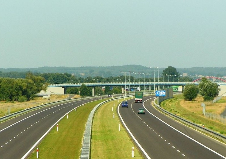 Sąd UE: Firma Kulczyka Autostrady Wielkopolskie musi zwrócić Polsce ponad 1,3 mld zł