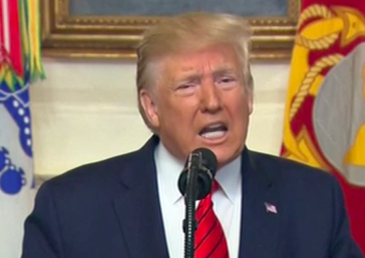 "Każdy kto chce za nim podążać powinien zobaczyć jak umarł. Zginął jak tchórz". Trump o zabiciu lidera IS