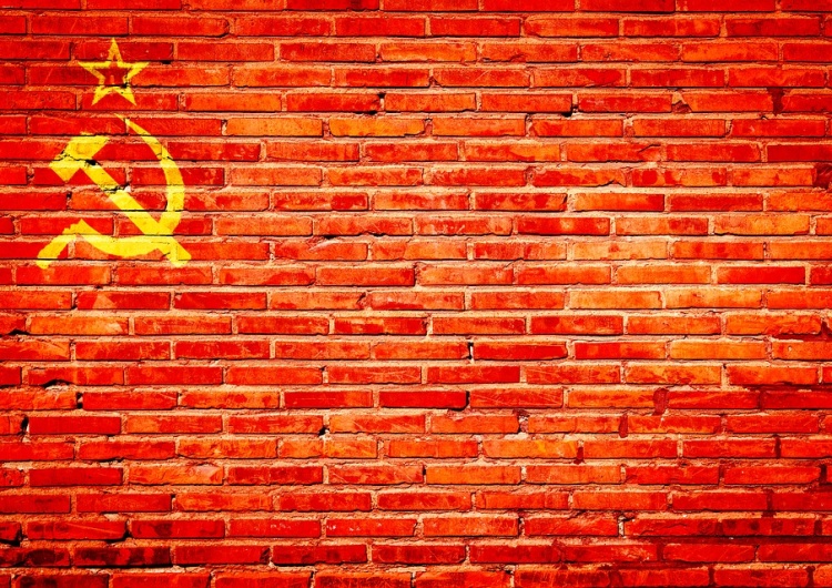 Prawy Sierpowy: Komuna znów jest na ulicach