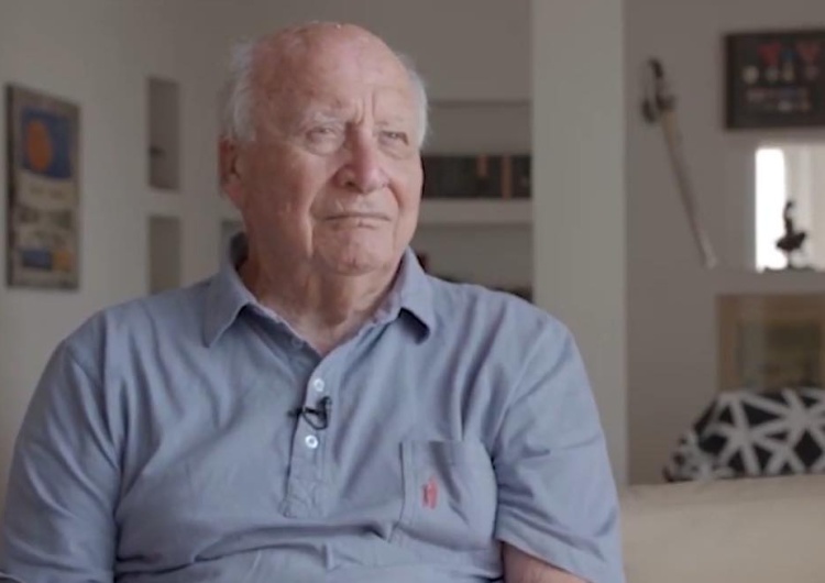 Kontrowersyjna publikacja Jewish.pl. Prof. Żerko: "Premier Sikorski powinien wręczyć Hitlerowi ostrą..."
