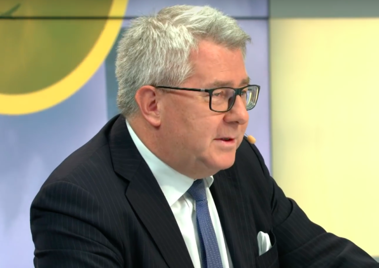 Czarnecki: Powołanie do TK osoby, która ma doświadczenie legislacyjne nie jest żadnym grzechem