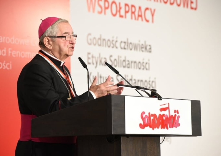  "Dziecię nam się narodziło" - abp Głódź o powołaniu instytucji badającej fenomen Solidarności