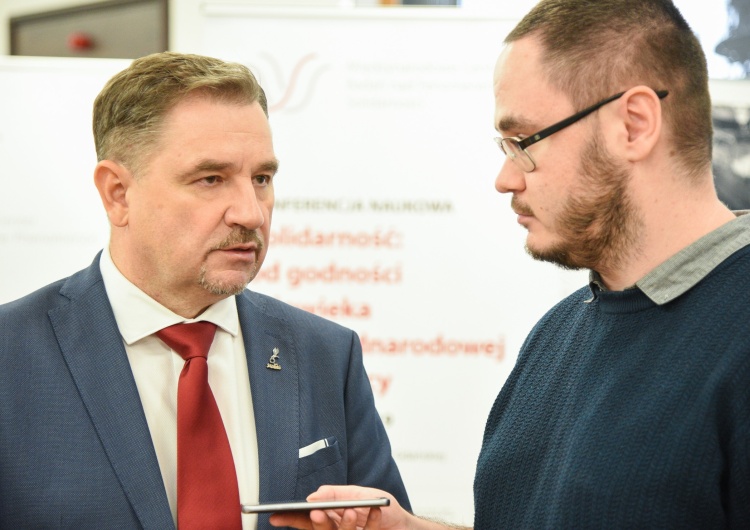 Piotr Duda dla Tysol.pl: Cieszę się, że Ojciec Święty przysłał na konferencję "S" swoich przedstawicieli
