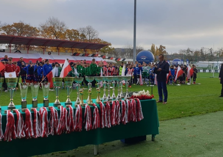  [video] Dokończmy Mistrzostwa Polski przerwane w 1939 roku. ZOBACZ warszawski Turniej Niepodległości!