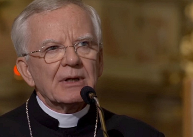 Abp. Marek Jędraszewski trafił do... "Brunatnej Księgi" stowarzyszenia Nigdy Więcej