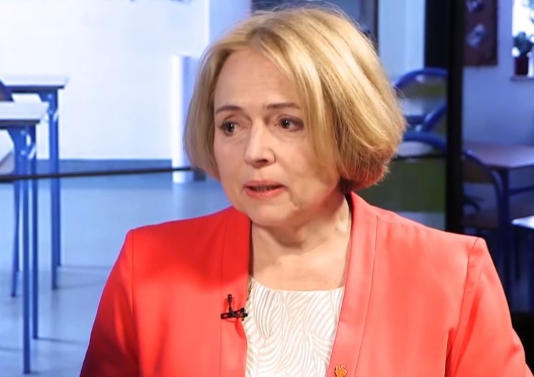  Ojoj. Wanda Nowicka: Kancelaria Sejmu nie uwzględniła prośby Lewicy. Na tabliczce jestem "posłem"