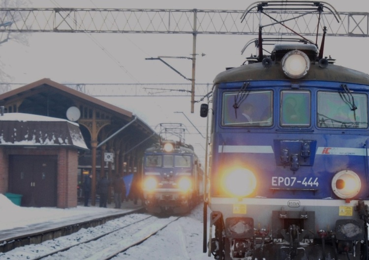 Wspólny, tańszy bilet na pociąg i autobus? Przewozy Regionalne szykują rewolucję