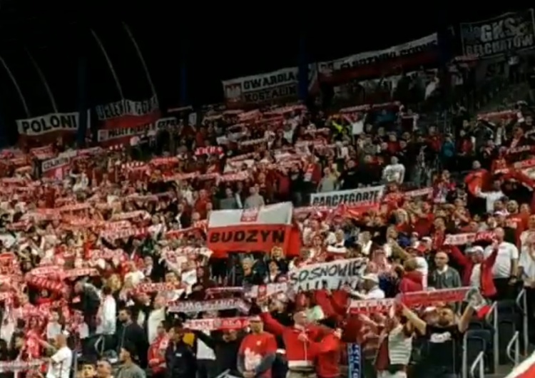  [video] A tak polscy kibice ryknęli Mazurka Dąbrowskiego na izraelskim stadionie!