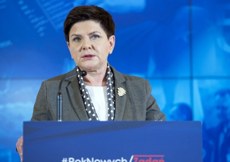 P. Tracz Premier Szydło o liście 1000 działaczy PiS opublikowanej przez "PB": "Mam dużo koleżanek i kolegów"