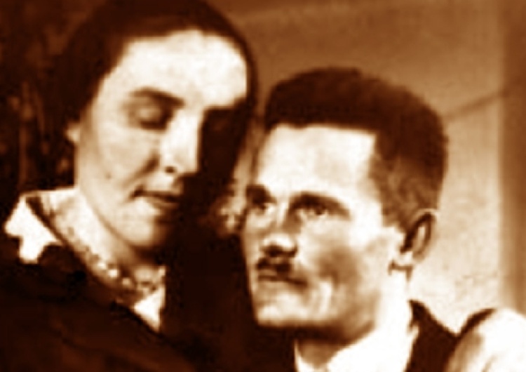 Wikipedia Hołd dla polskiej rodziny ratującej Żydów. Wzruszająca wizyta w Markowej