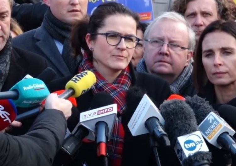Dulkiewicz o działaniach Z. Ziobry: "Ubeckie metody". Ostra odpowiedź historyka