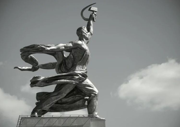 Prawy Sierpowy: Oni żyją!