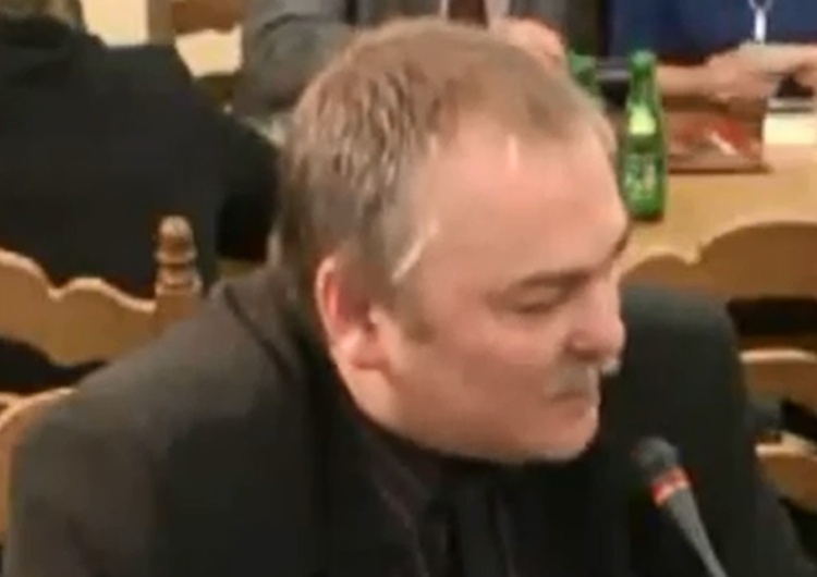 WP o Zagrodzkim:"Wspierał Macierewicza, krytykuje śl. smoleńskie". Zagrodzki dla Tysol.pl: To manipulacja