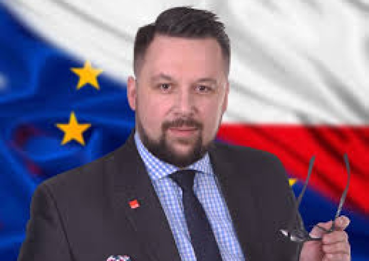 Marcin Kulasek Marcin Kulasek (SLD) w Interii: Spróbujcie utrzymać się za 9 tys zł!
