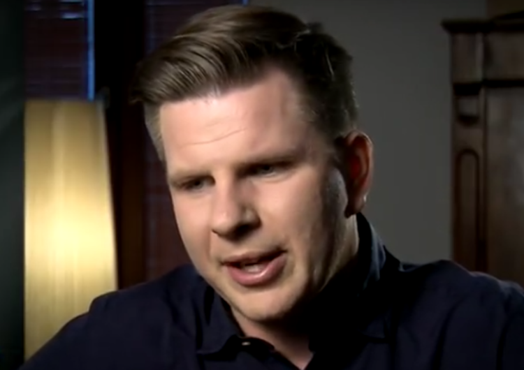 Skargi do KRRiT ws. zachowania Filipa Chajzera. TVN będzie musiał się tłumaczyć