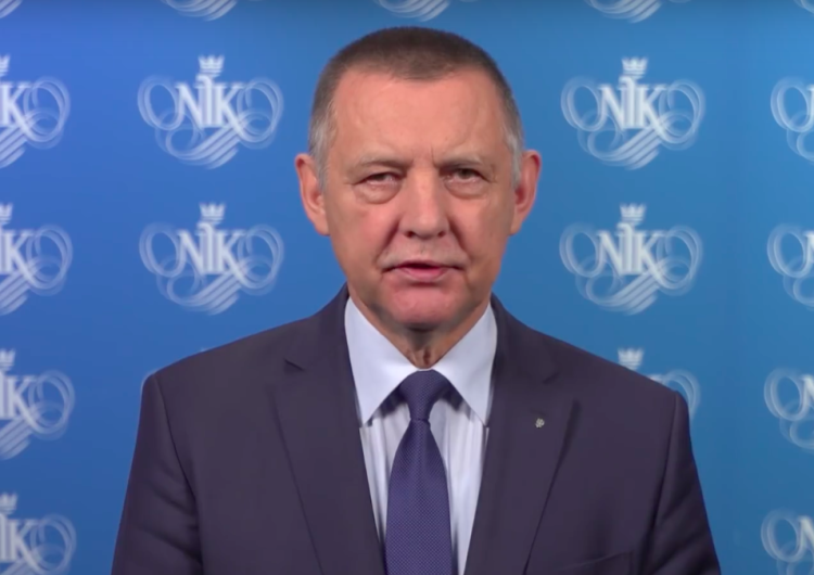 DGP: Marian Banaś ma zamiar opublikować dwa niekorzystne dla PiS raporty