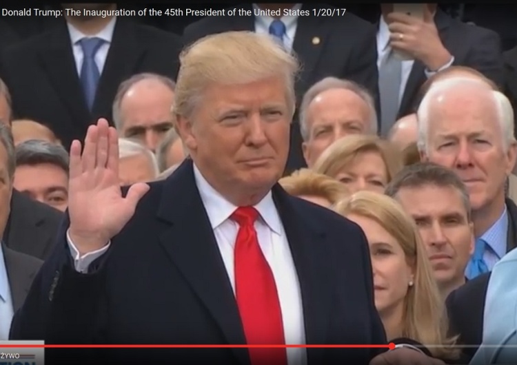 Donald Trump 45. prezydentem USA. "Oddaję władzę w Wasze ręce"
