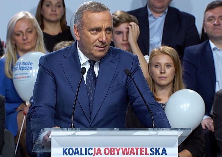  Oburzające słowa Schetyny w rocznicę stanu wojennego. "Każdy sędzia, który założy mundur PiS..."