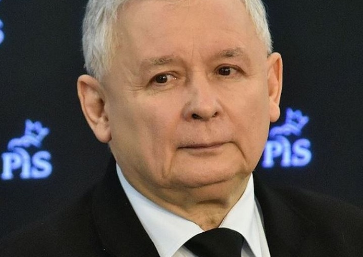 Czy oni mają jakieś granice? "Obrońcy demokracji" w nocy robili happening pod domem J. Kaczyńskiego