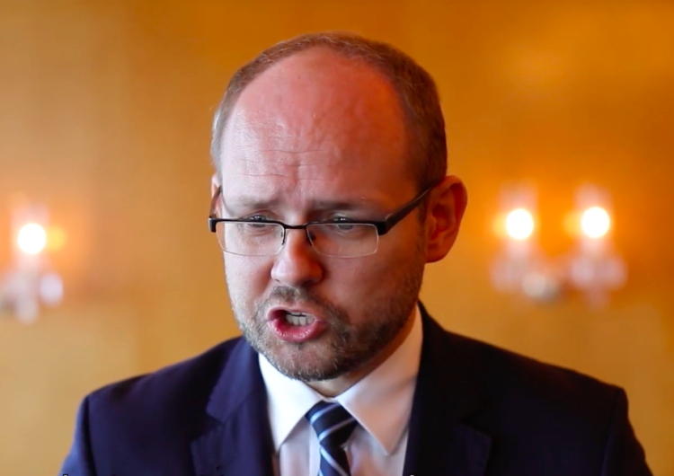 „Gotowi jesteśmy tłumaczyć tak długo, jak będzie trzeba”. Wiceminister MSZ odpowiada ambasadorowi Rosji
