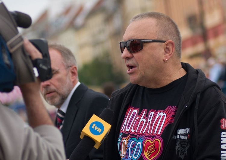 "Uczymy Jerzego Owsiaka dobroczynności bez prowizji". Zbiórka na leczenie dzieci