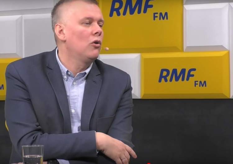  [video] Mazurek: "Grodzki mówi, że przyjął 2000". Siemoniak: "... Ufam prof. Grodzkiemu"