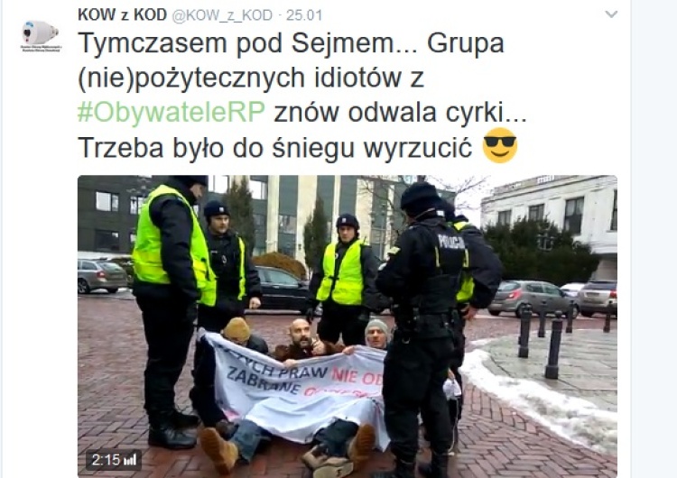 @KOWzKOD Obywatele RP: "Pobicie manifestanta cofa nas do najczarniejszych czasów Stanu Wojennego"