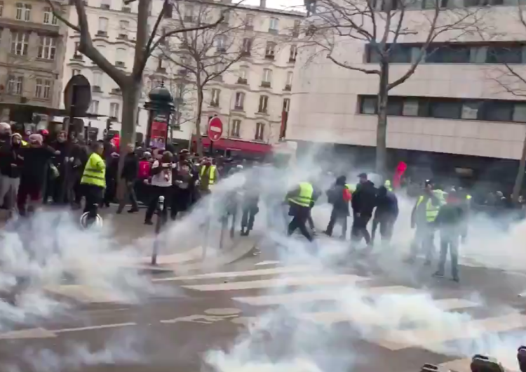  [video] Francja. Kolejna demonstracja przeciwko reformie emerytalnej. "Nikt nie wierzy w kompromis"