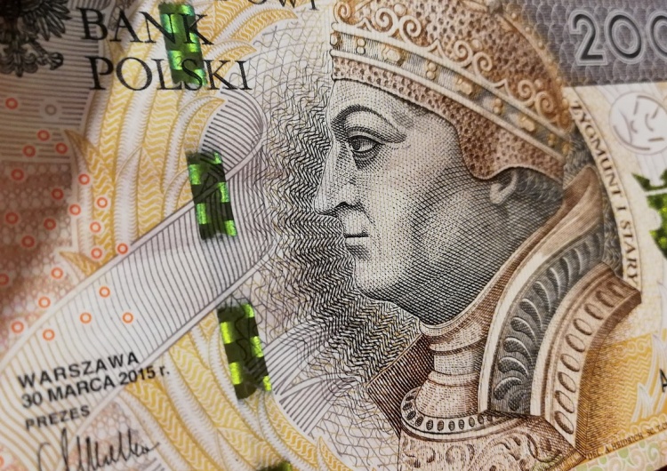 Zbigniew Kuźmiuk: W latach 2008-2015 dochody budżetowe rosły symbolicznie, teraz aż o 60 proc.
