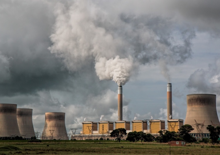 "Die Welt": 100-miliardów od UE by przekonać Polskę do neutralności klimatycznej
