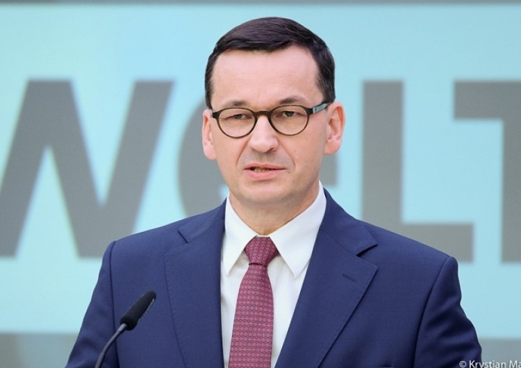 Polska z nadwyżką 3,2 mld euro w handlu zagranicznym w listopadzie. Morawiecki: Rekordowy wynik!