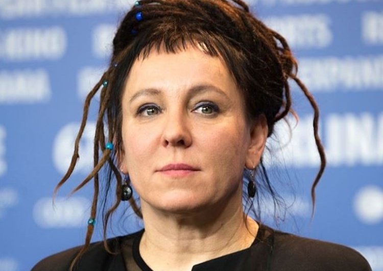  „Wyjeżdżam, by zaszyć się w leśnej głuszy”. Olga Tokarczuk robi sobie przerwę od mediów