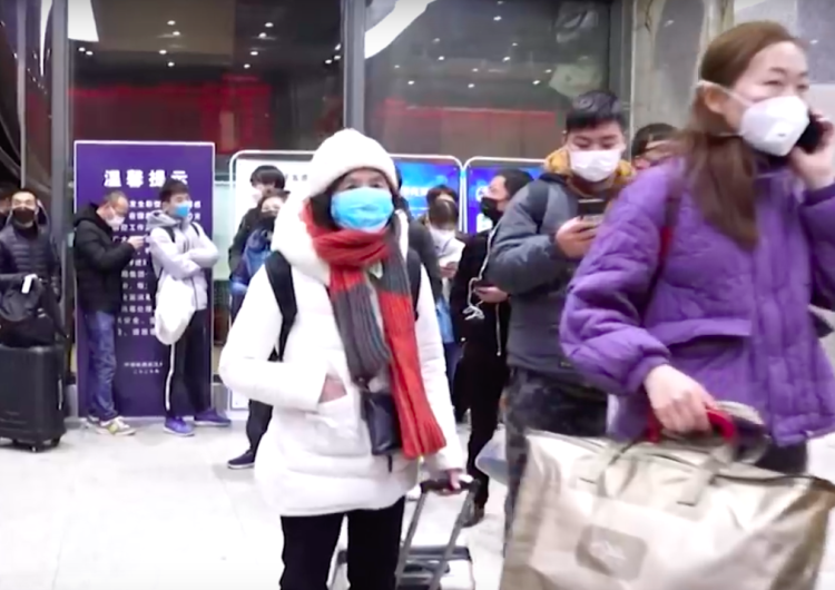 Koronawirus z Wuhan. „Nie mamy jasności co do ryzyka mutacji wirusa”