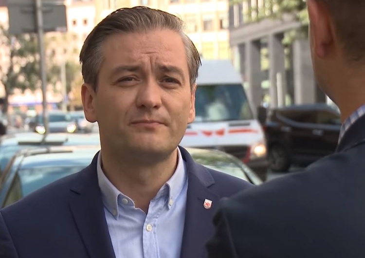 Politycy Lewicy obawiają się wyniku Biedronia w wyborach prezydenckich. "Robert nie ma zapału do pracy"