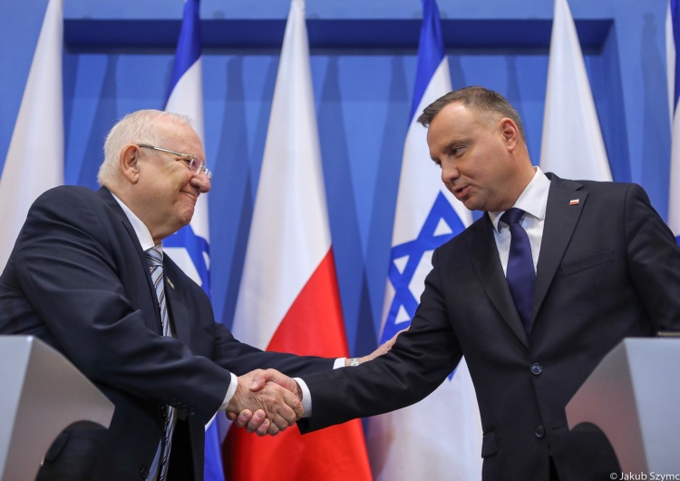 "Chcielibyśmy dziś podać rękę narodowi polskiemu". Prezydent Izraela zaprosił Andrzeja Dudę do Jerozolimy