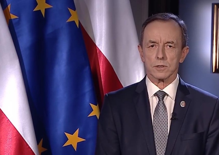 TVP Info: Dwie wersje notatki z wizyty Grodzkiego w Ambasadzie Rosji? Jedna do mediów, druga do MSZ?