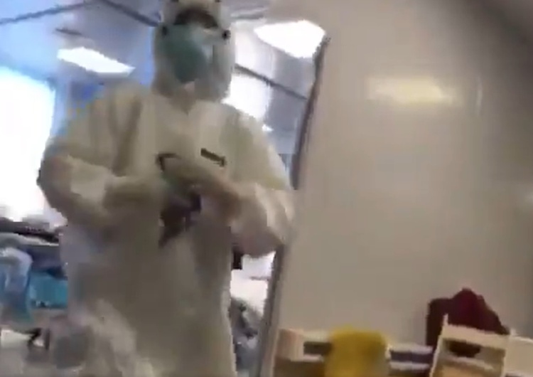  [video] Wstrząsające nagranie ze szpitala w Wuhan. Worki z ciałami. Chorzy. Walka o życie